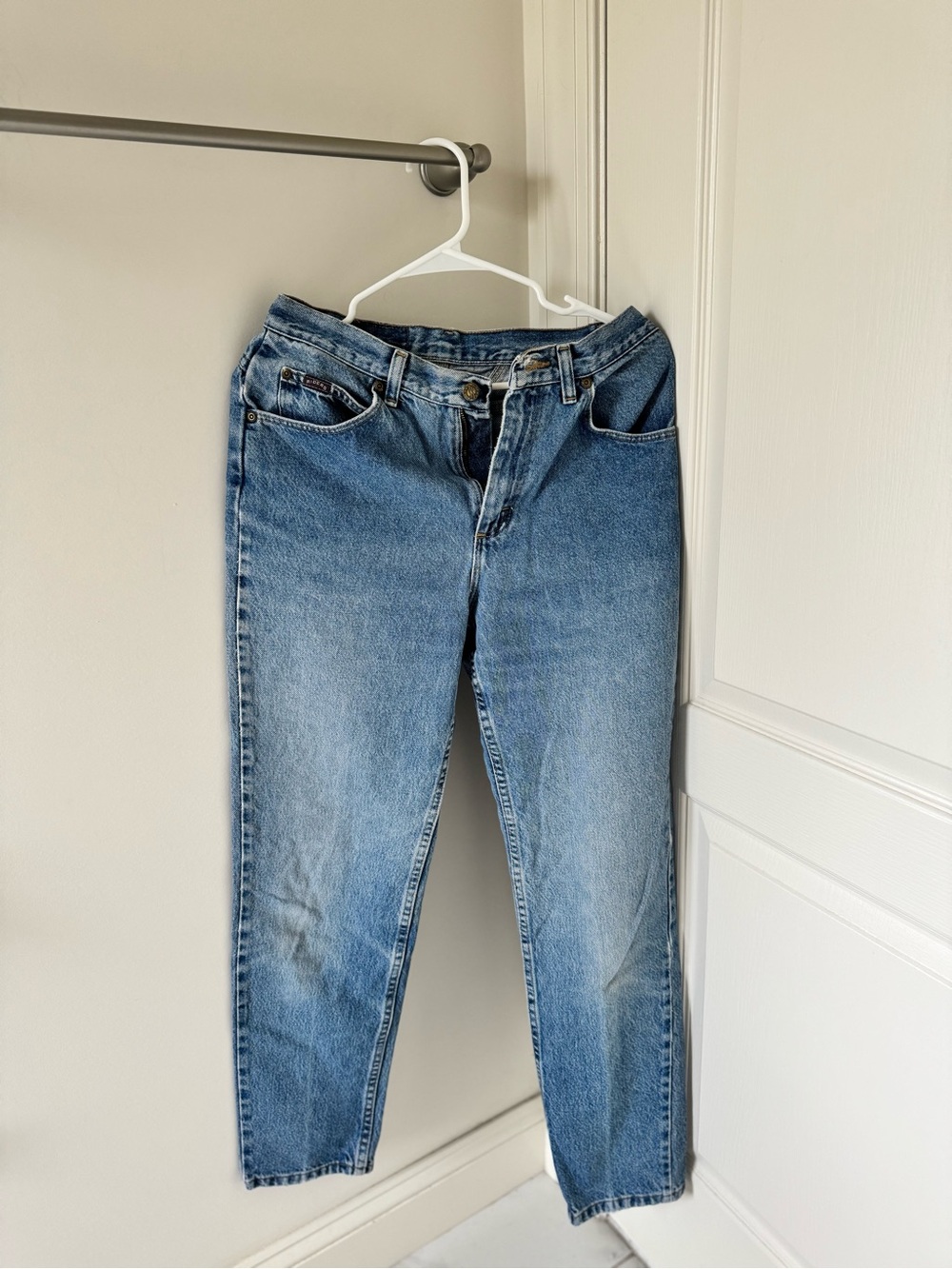 Riders by Lee Medium Blue Denim Jeans with Brown Leather Patch